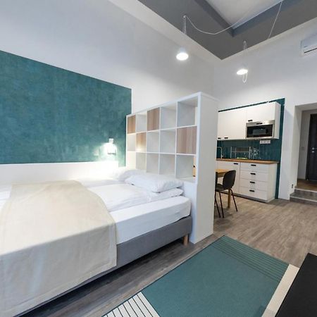 Bpr Downtown Gemstone Apartments Будапеща Екстериор снимка